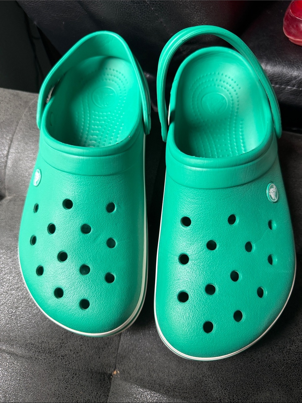 Crocs Green unisex  Slip-On Clog Sandals - Classic Comfort